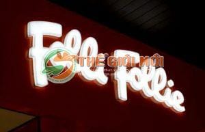 biển mica chữ nổi