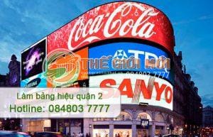 làm bảng hiệu quận 2