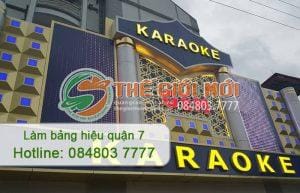 làm bảng hiệu quận 7