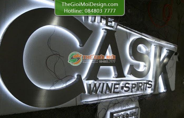 gia công chữ inox trắng