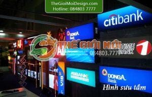 hộp đèn mica dán decal