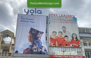 biển tên trên nóc tòa nhà