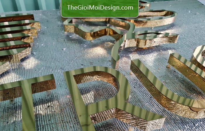 bảng hiệu chữ inox